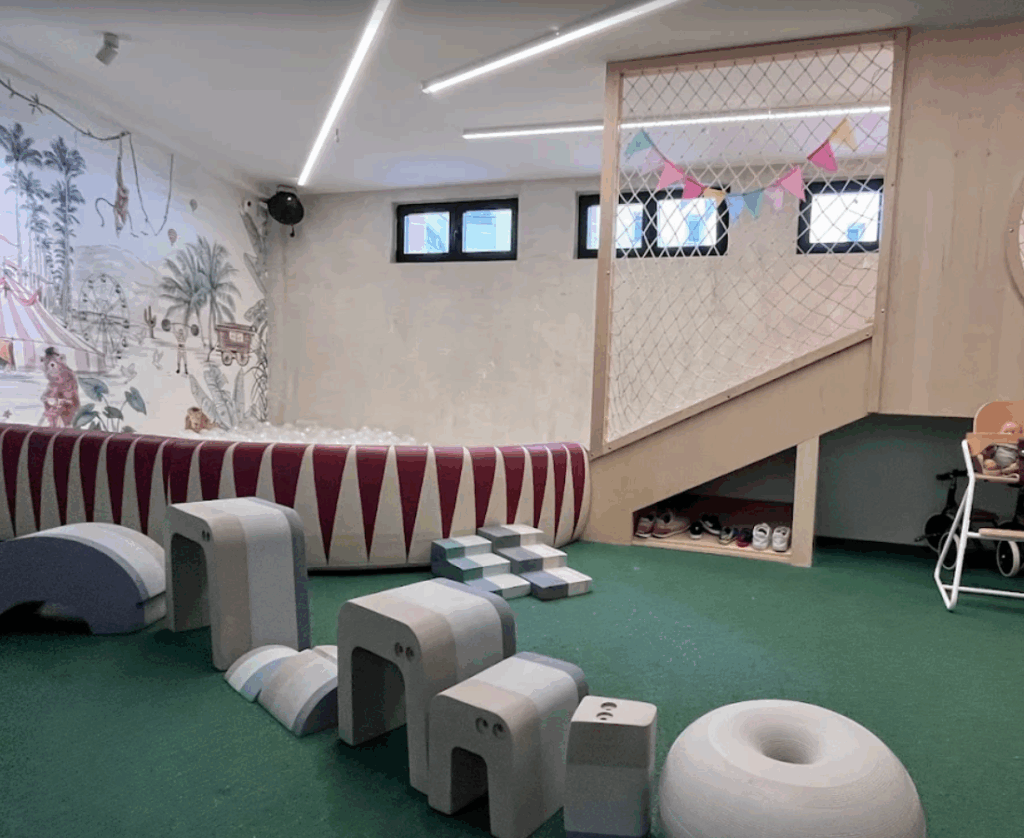 Lamucca de Plaza de España, Madrid